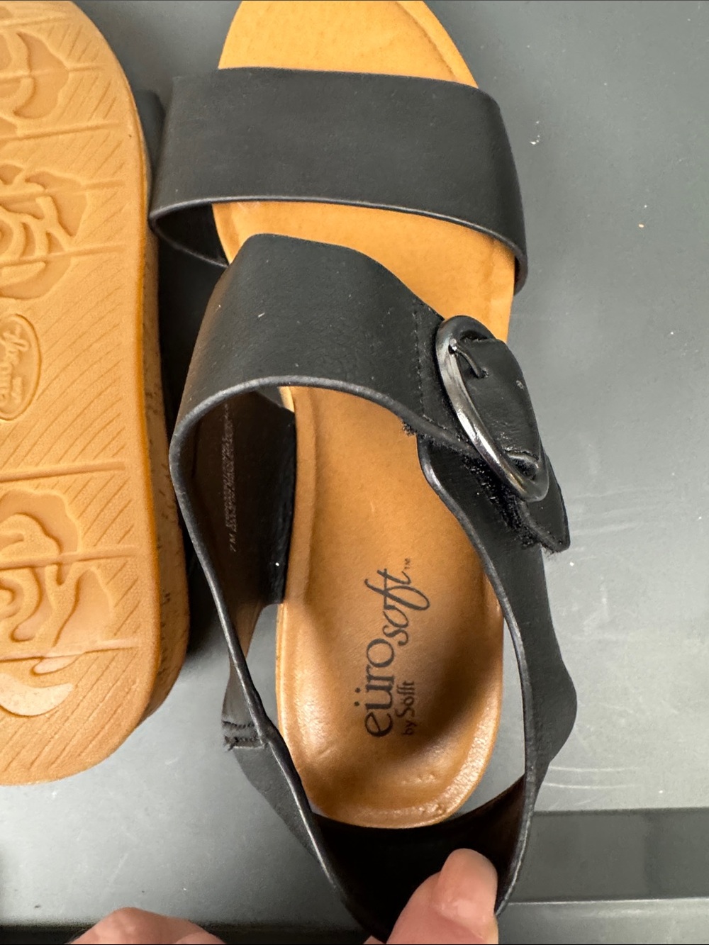 Eurosoft Black Women's Adjustable Buckle Sandals - Picture 5 of 8